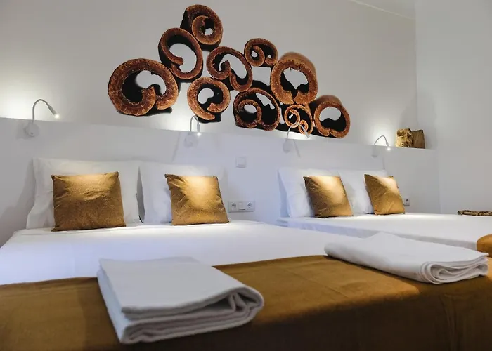 4U Lisbon Airport Suites