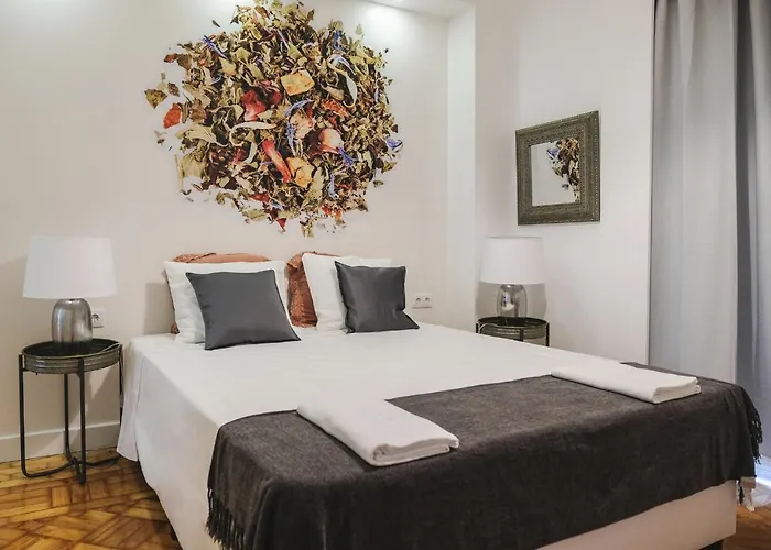 4U Lisbon Airport Suites